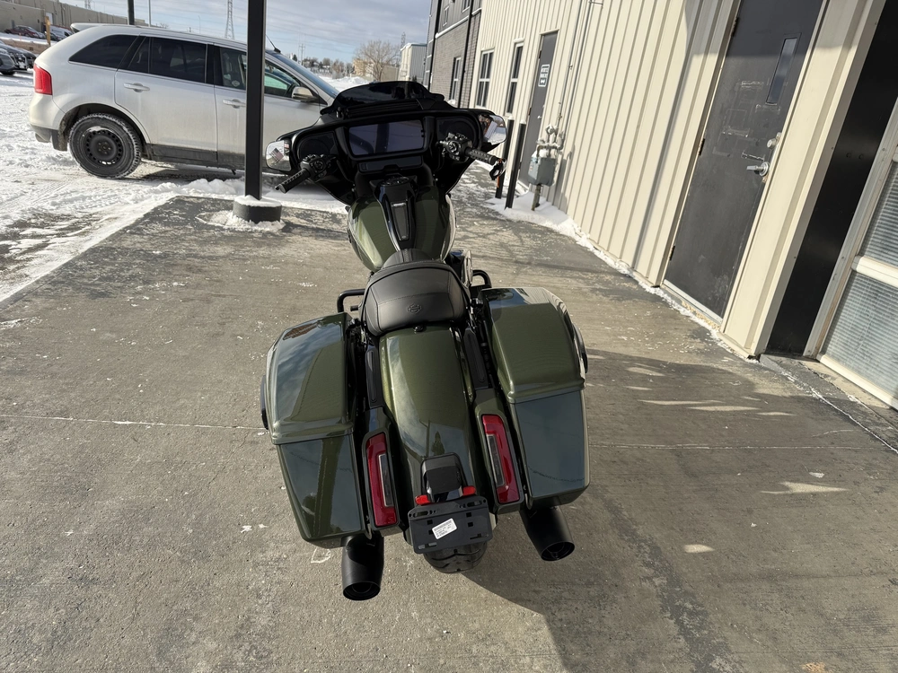 2026 Harley-davidson Street Glide alt