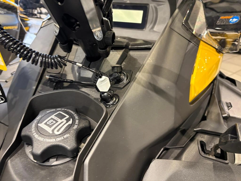 Ski-doo Expedition Le 24'' 900 Ace Silent Cobra 1.5'' E.s. 2026 alt