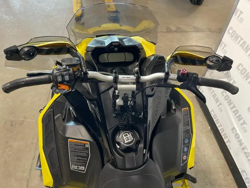 2021 Ski-Doo Renegade X 850