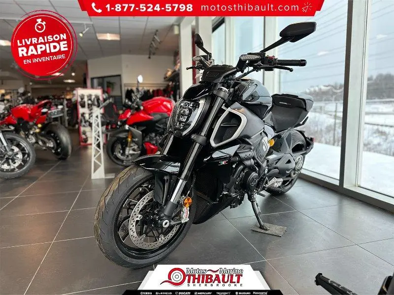 Ducati Diavel V4 2025