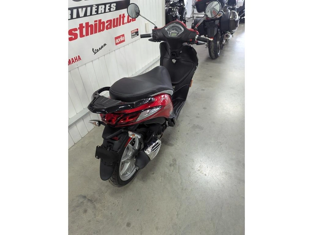 2023 Piaggio Liberty 50 alt