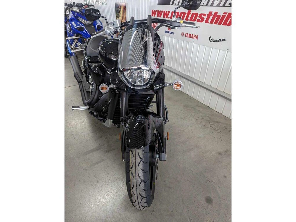 2024 Suzuki Boulevard M109r alt