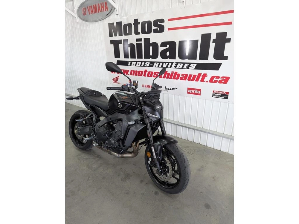 2025 Yamaha Mt-09 alt