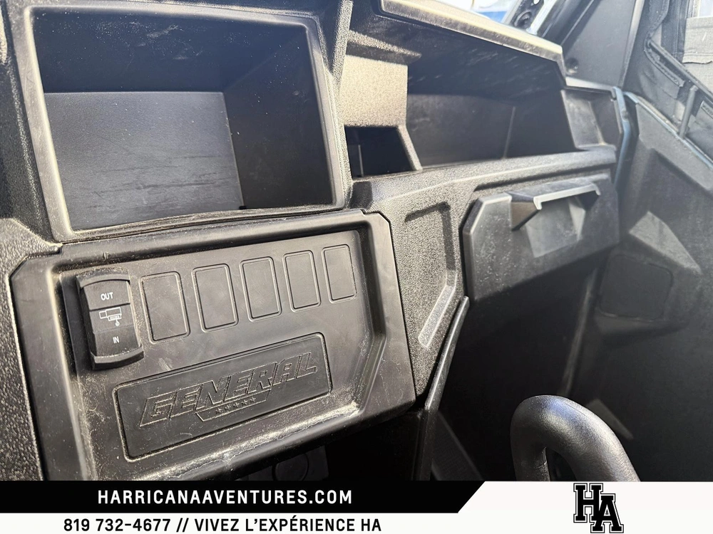 Polaris General 1000 Premium 2025 alt