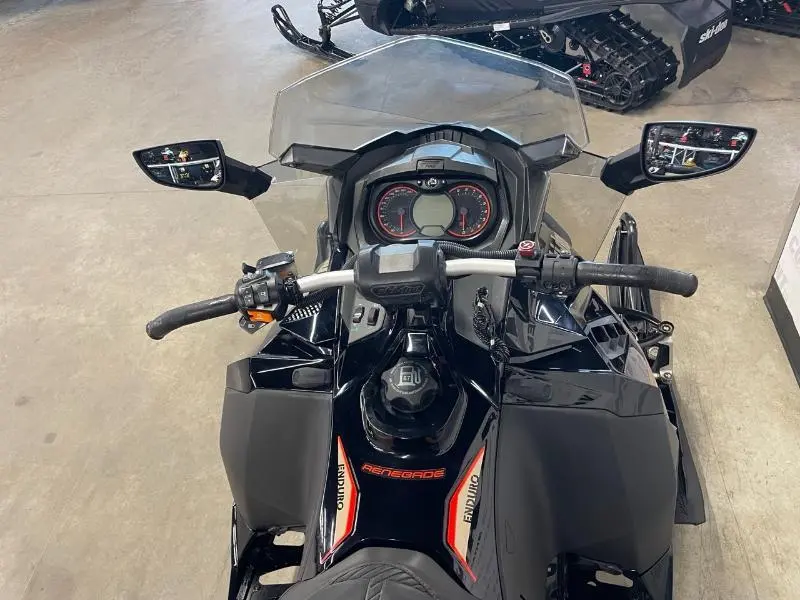 Ski-Doo Renegade Enduro 900 ACE 2017