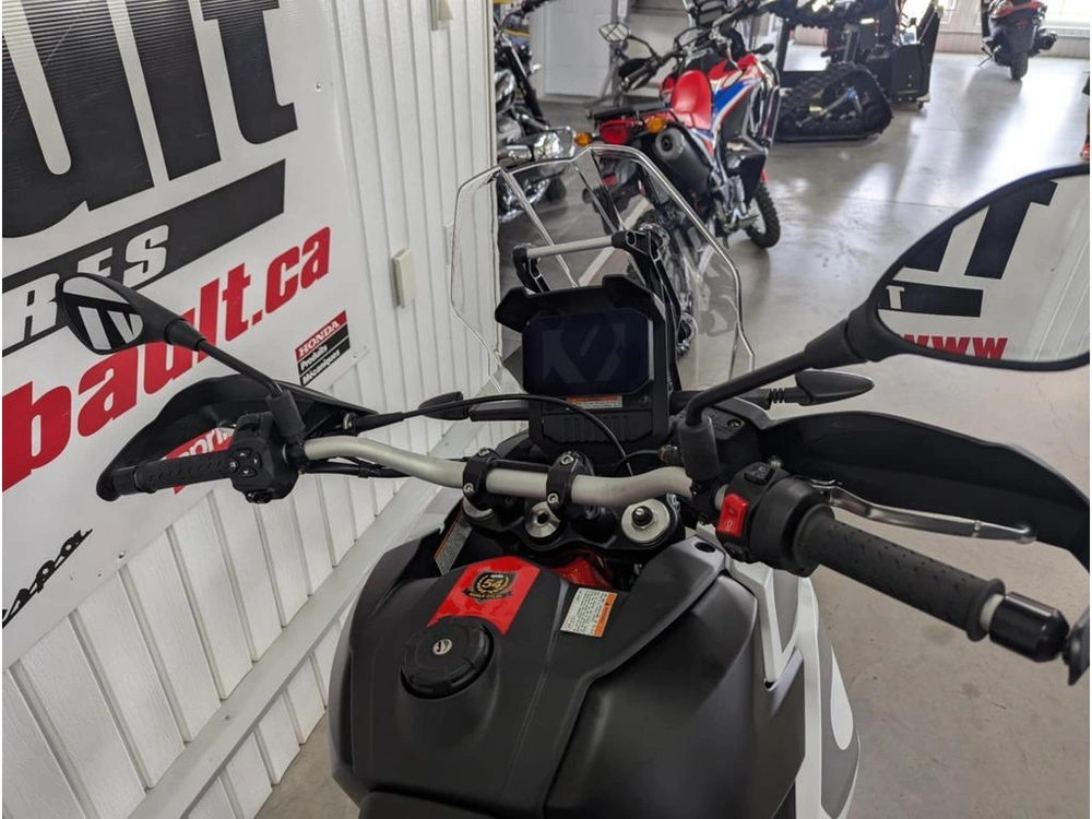 2026 Aprilia Tuareg 660 alt