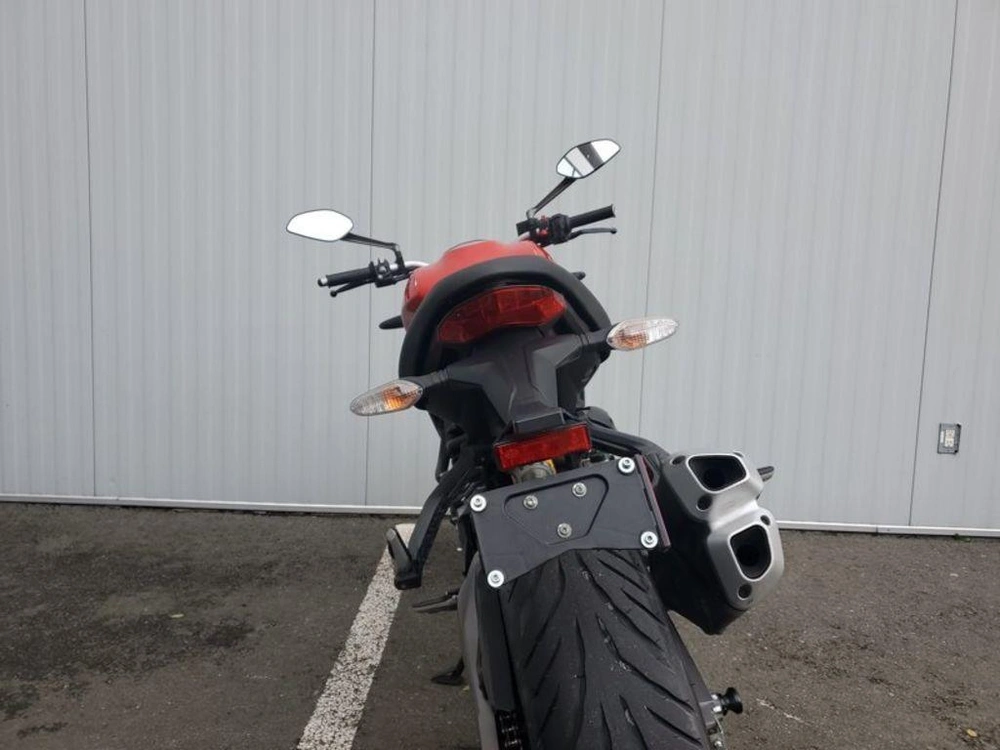 2019 Ducati Monster 821 Stealth alt