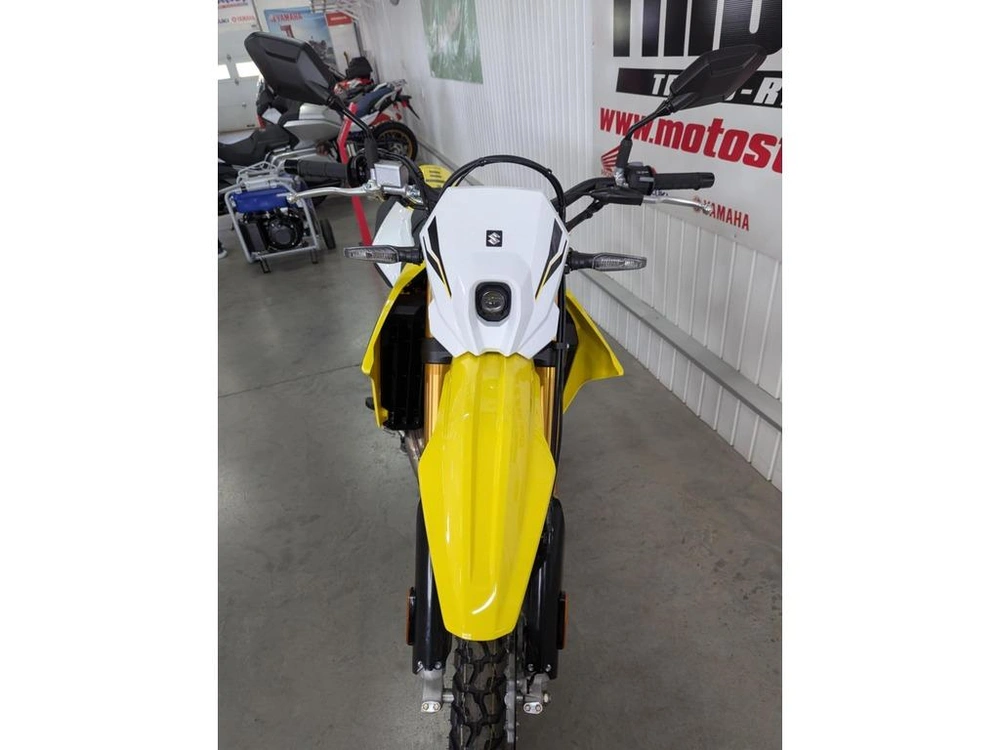 2025 Suzuki Dr-z400 alt