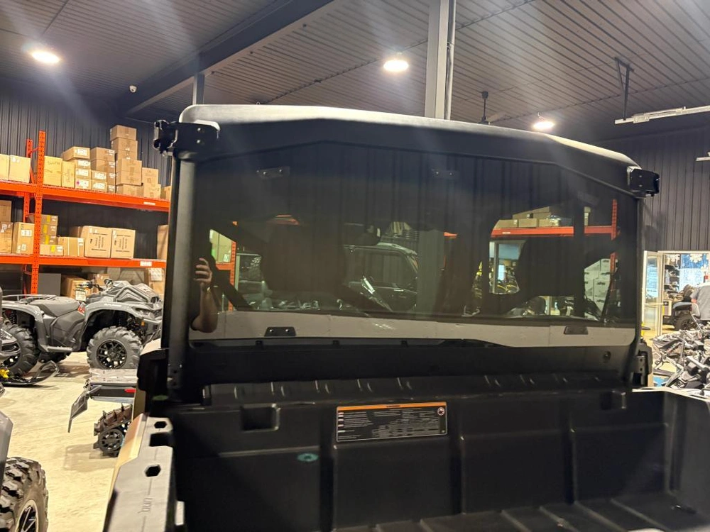 Can-am Defender Limited Cab Hd11 2026 alt