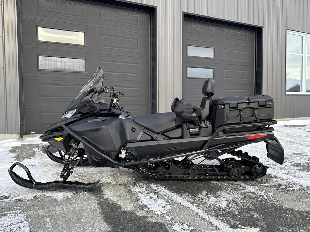 2024 Ski-Doo EXPEDITION SE 20'' 900 TURBO R