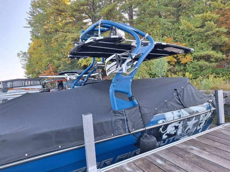 Correct Craft Air Nautique 220 Team Edition 2009 alt