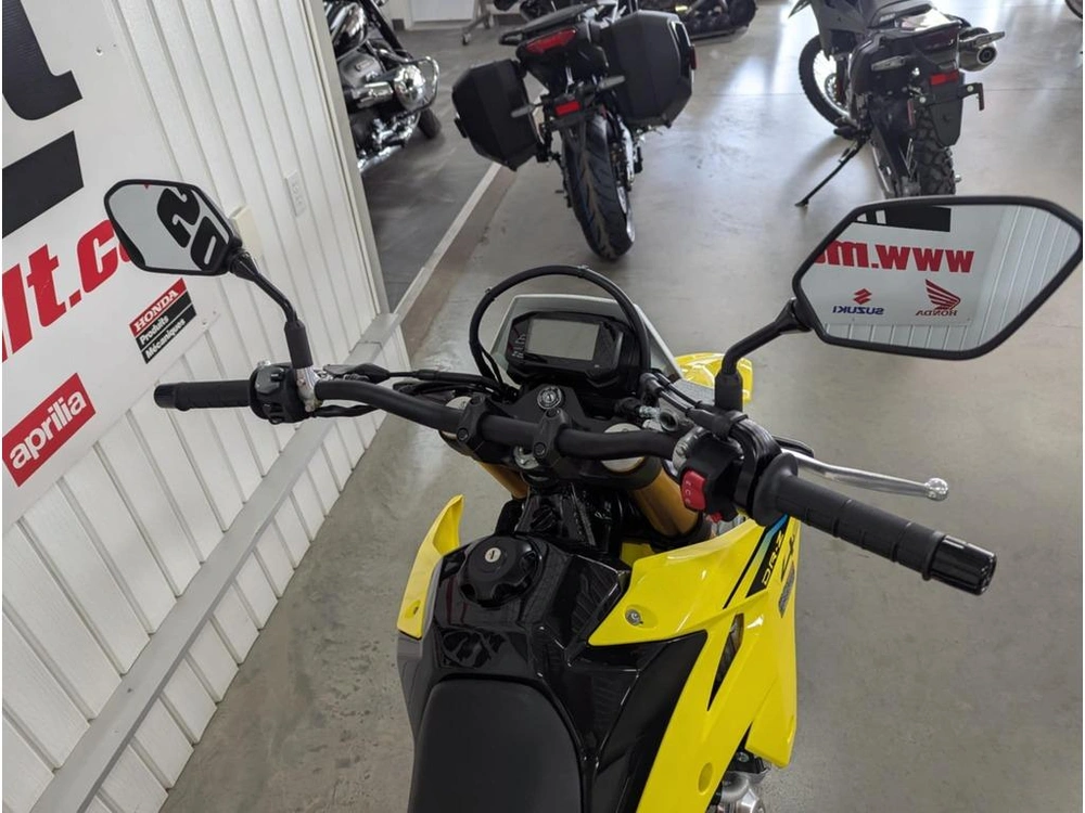 2025 Suzuki Dr-z400 alt