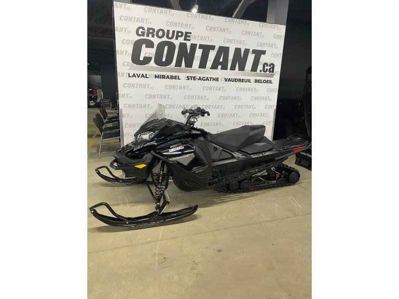2019 Ski-Doo Renegade X 900 ACE Turbo
