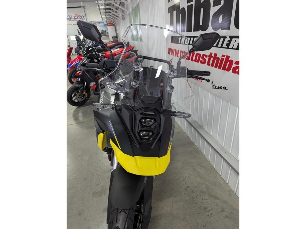 2025 Suzuki V-strom 800 alt