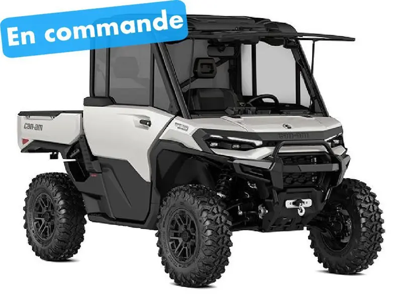 2026 Can-Am Defender LIMITED CAB HD11