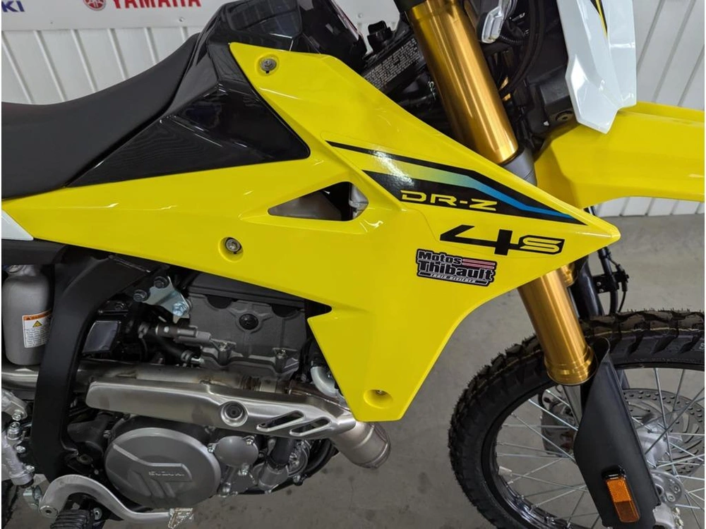 2025 Suzuki Dr-z400 alt