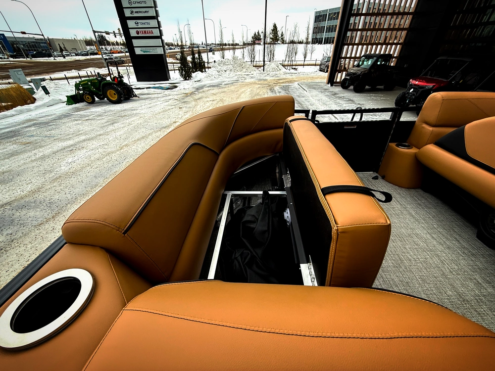 2025 Legend Vetta Kuhl 23 Crl Sport alt