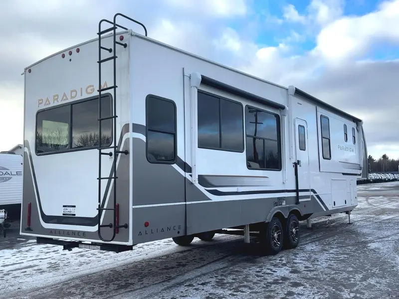 Alliance RV Paradigm 370FB 2026