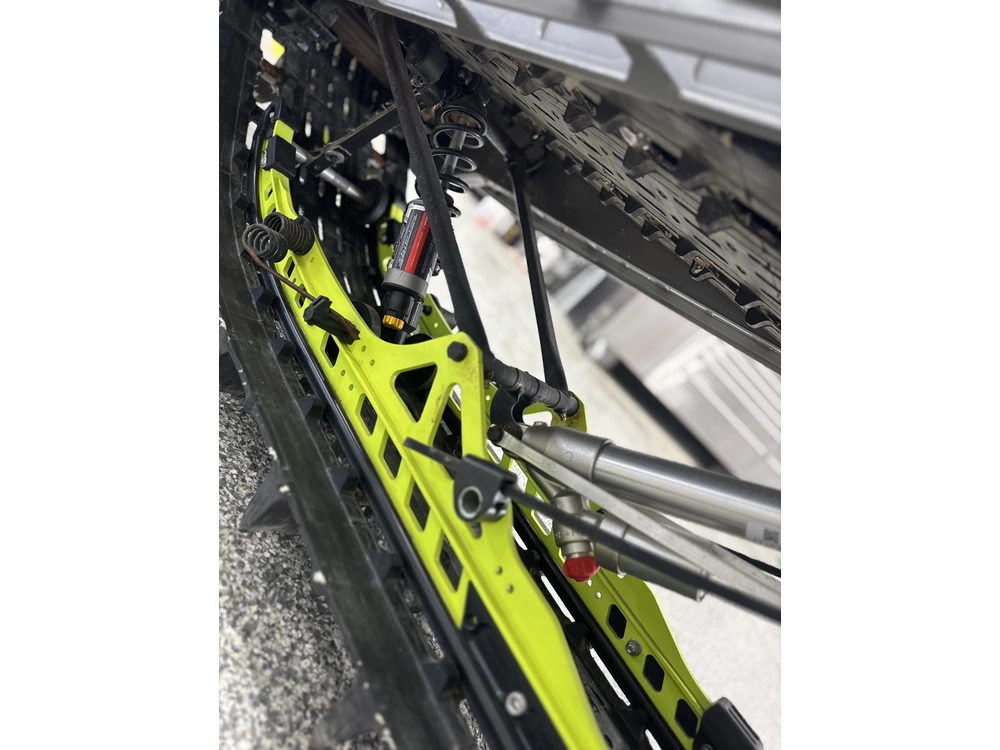 2023 Ski-doo Summit Expert 165 850 Turbo R alt