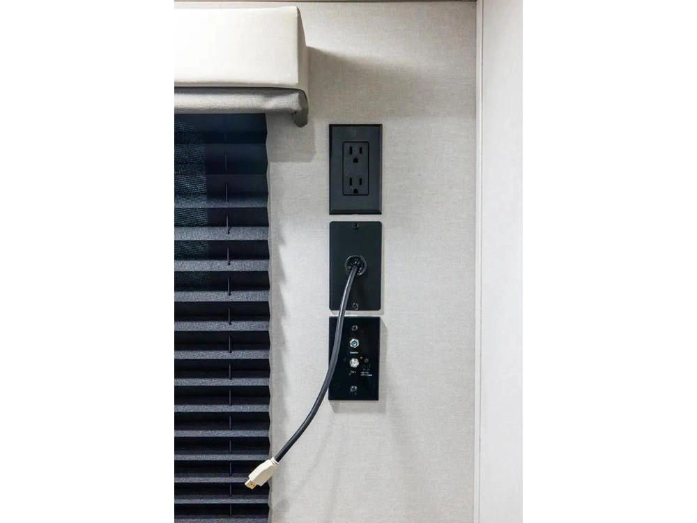 Coachmen Catalina 211bh 2026 alt