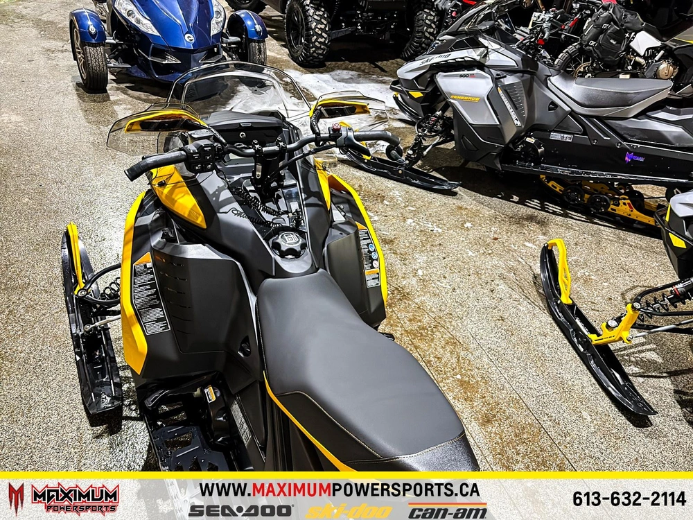 Ski-doo Mxz Adrenaline 129 850 E-tec Ripsaw 1.25 E.s. 2024 alt