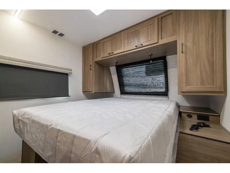 2026 Coachmen Freedom Express 274RKS