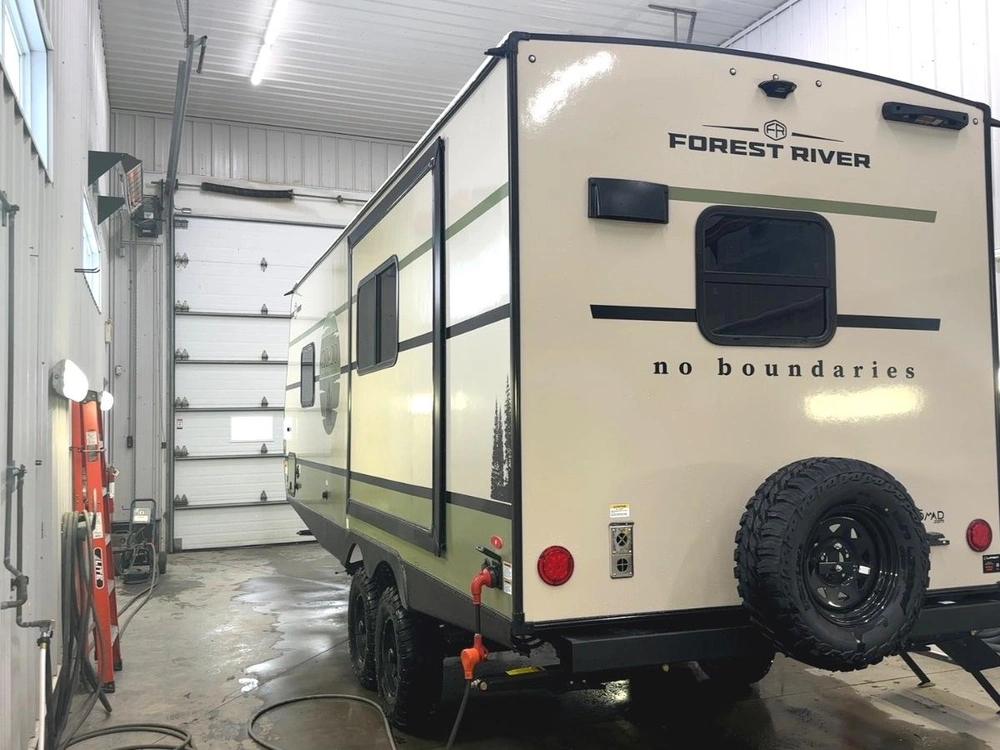 Forest River No Boundaries 19.0 2026 alt
