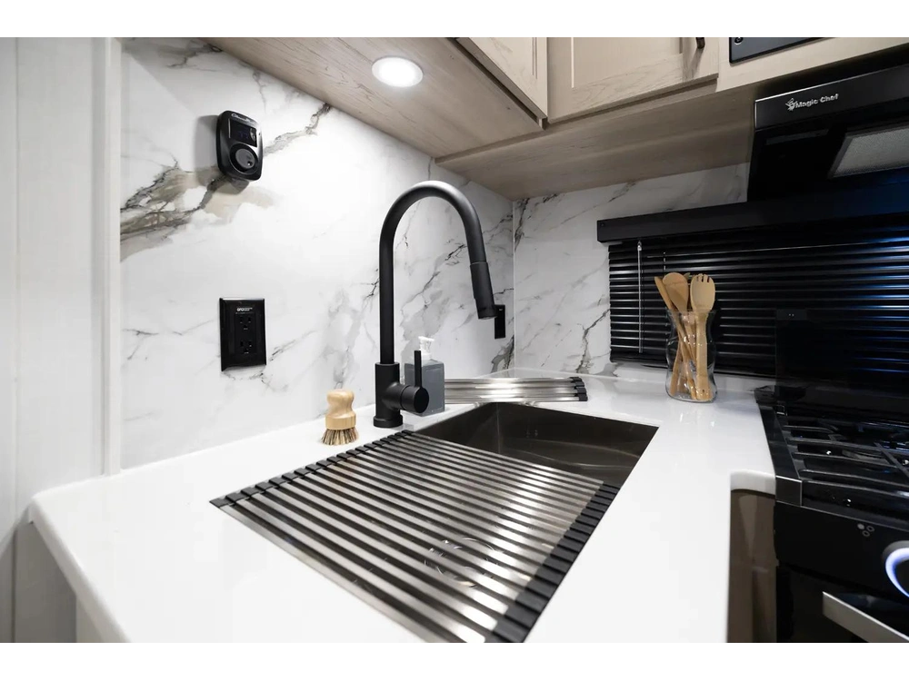 Forest River Flagstaff 26srd 2026 alt