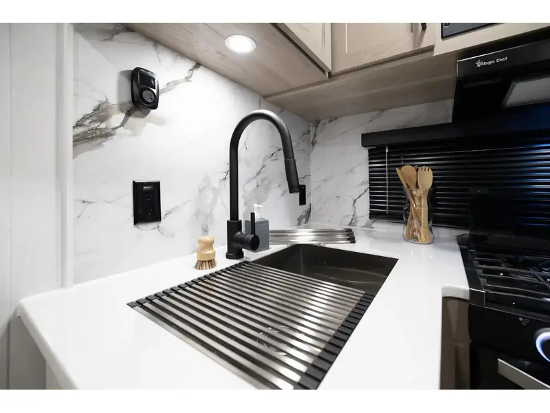 2026 Forest River Flagstaff 26SRD