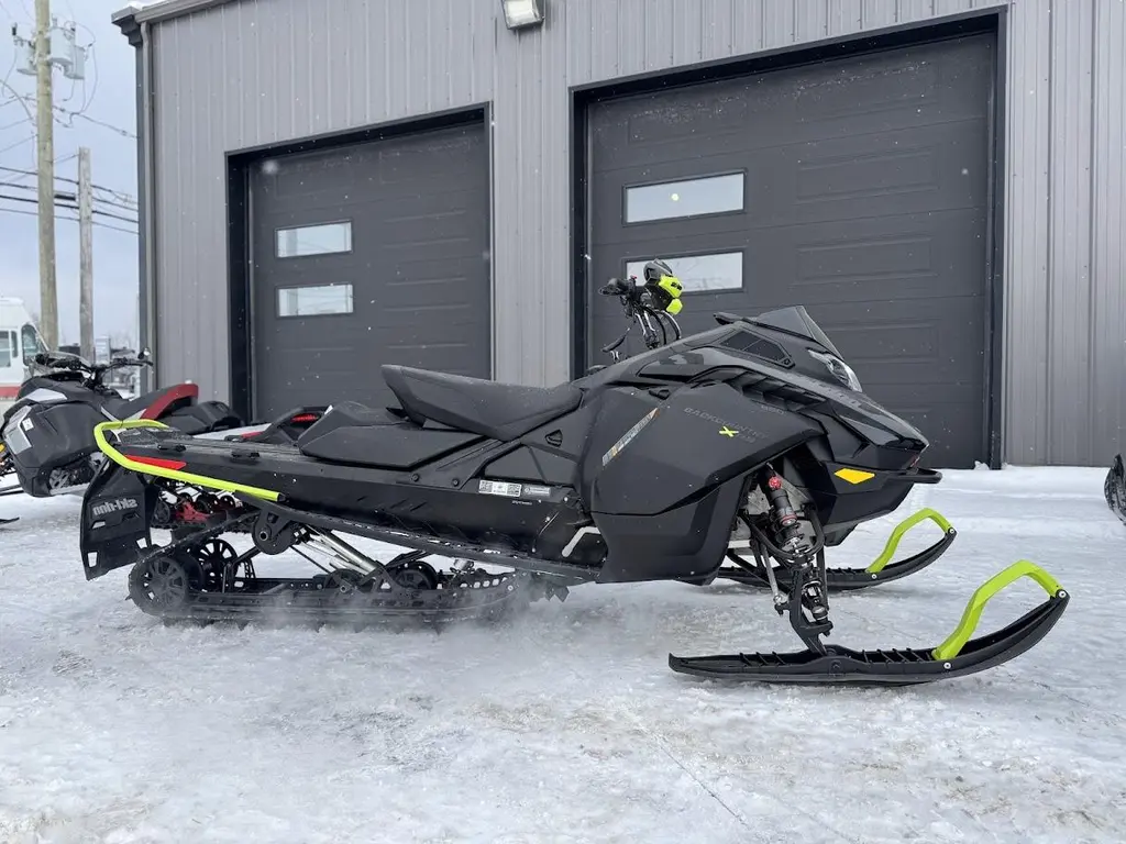 2024 Ski-Doo Backcountry XRS 850 E-TEC 146''