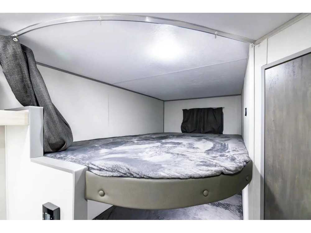 Coachmen Catalina 211bh 2026 alt