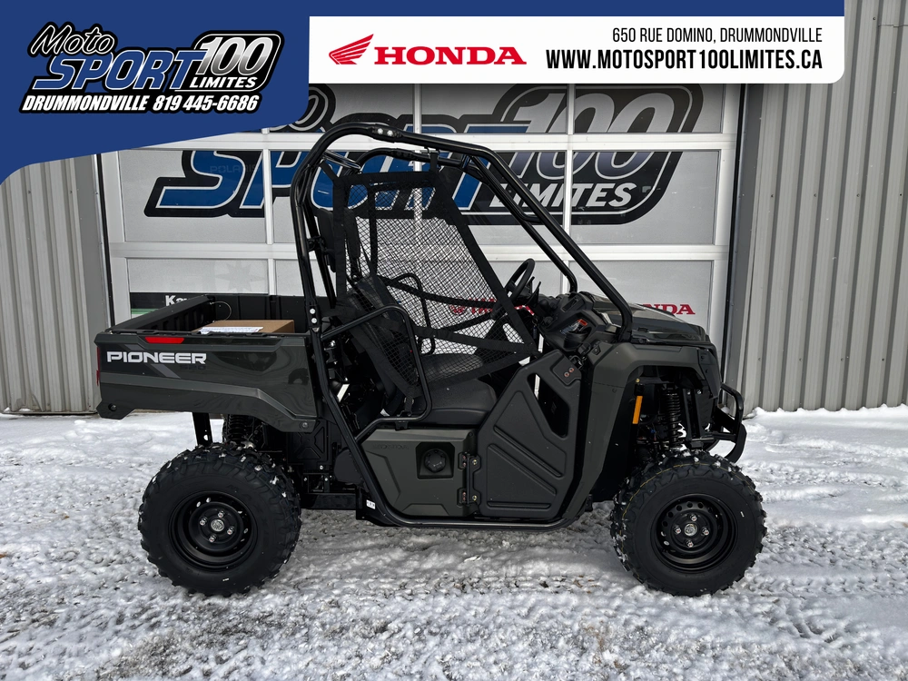 2026 Honda Pioneer 520 alt