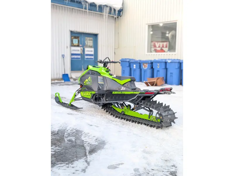 2025 Arctic Cat MOUNTAIN 600 146 SP - ES M6 catalyst SNOW PRO - ELECTRIC START 2.6pc