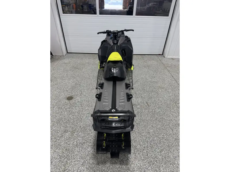 2023 Ski-Doo Summit Expert 165 850 Turbo R