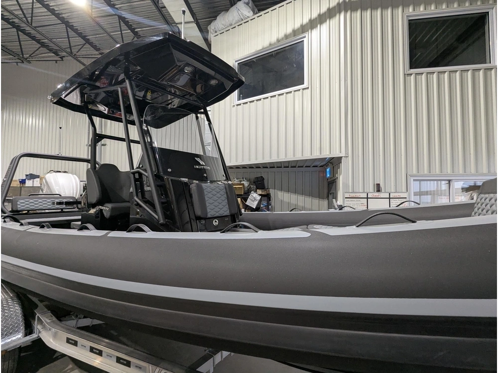 2025 Highfield Sport 760 alt