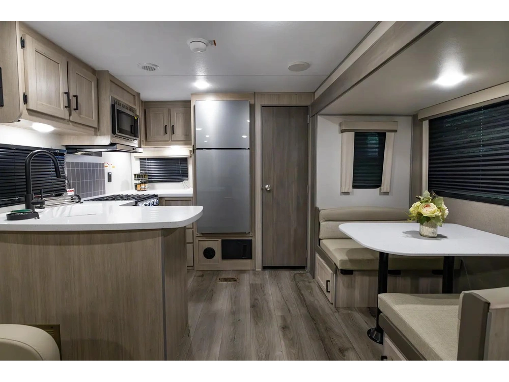 Coachmen Catalina 303rkds 2026 alt