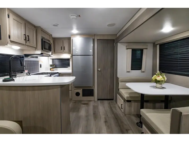 2026 Coachmen Catalina 303RKDS