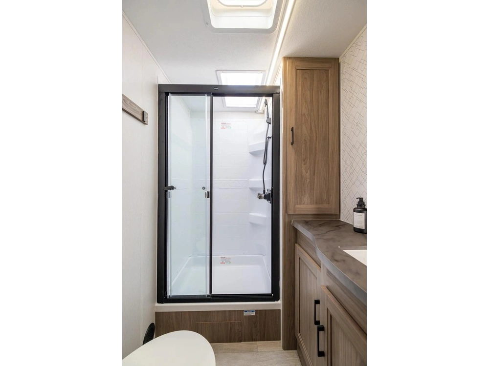 Coachmen Freedom Express 274rks 2026 alt