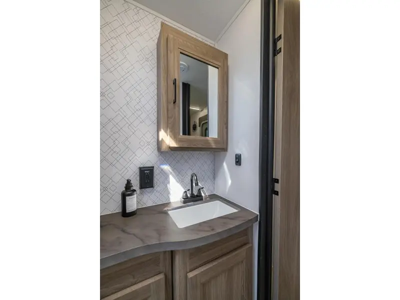 2026 Coachmen Freedom Express 274RKS