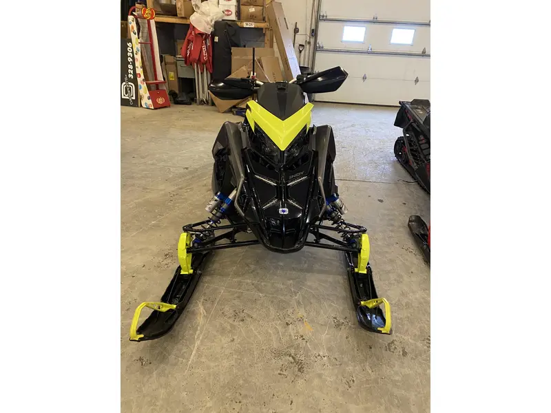 2022 Polaris 2022 Polaris Indy VR1 137
