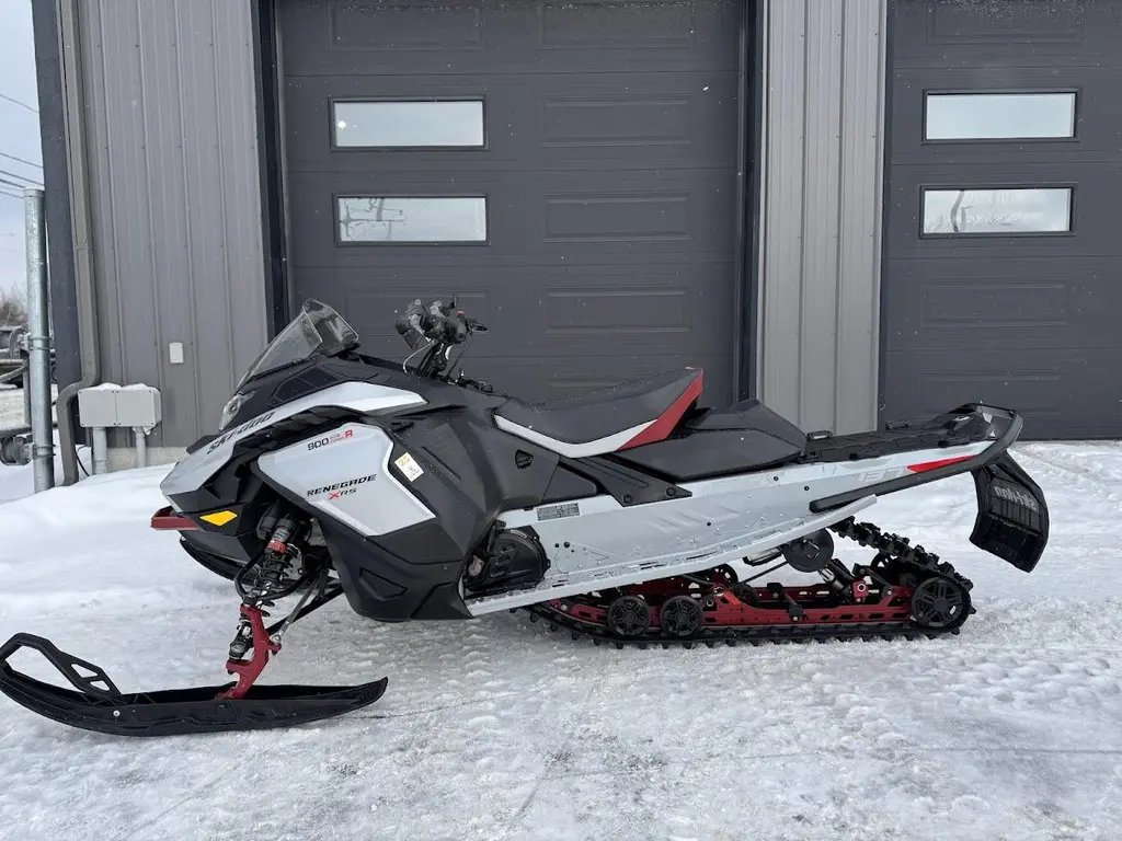 2024 Ski-Doo Renegade XRS 900 ACE Turbo R
