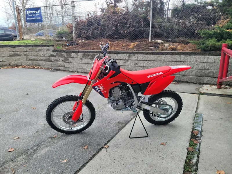 2025 Honda CRF150R Expert thumbnail 2