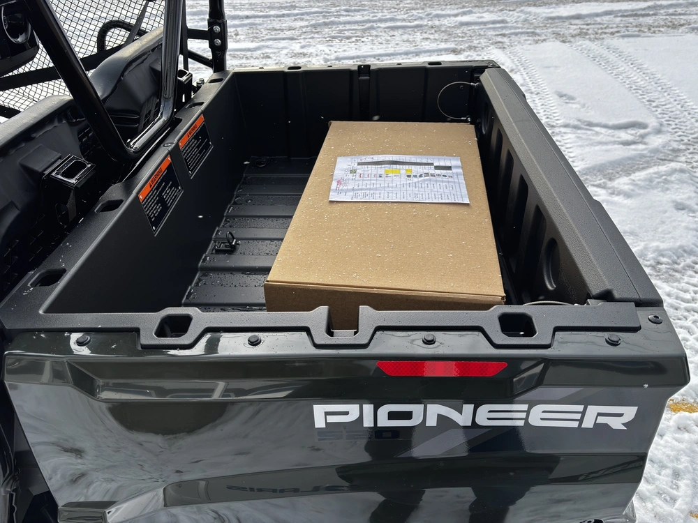 Honda Pioneer 520 2026 alt