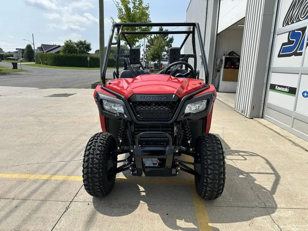 Honda Pioneer 520 2026 alt
