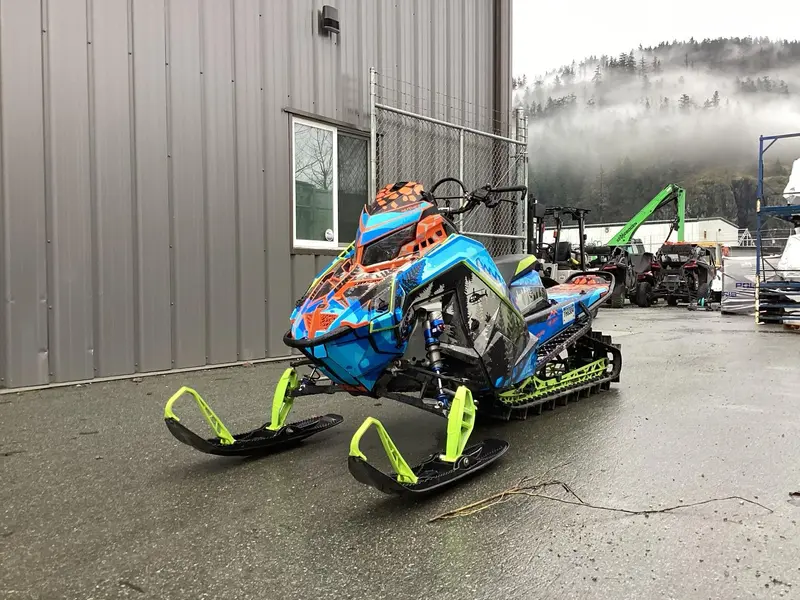 2023 Polaris 9R RMK KHAOS 165