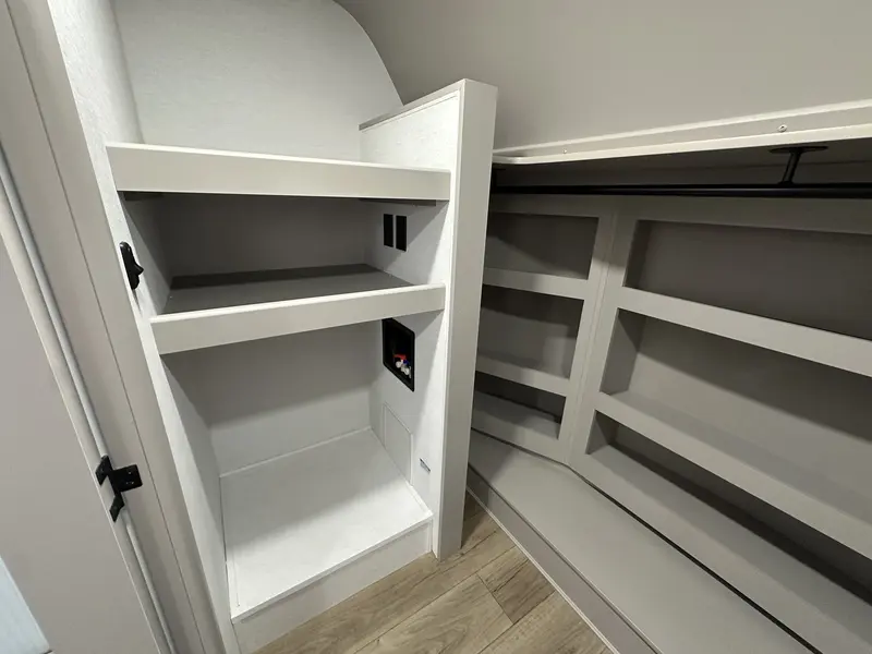 Alliance RV Paradigm 370FB 2026