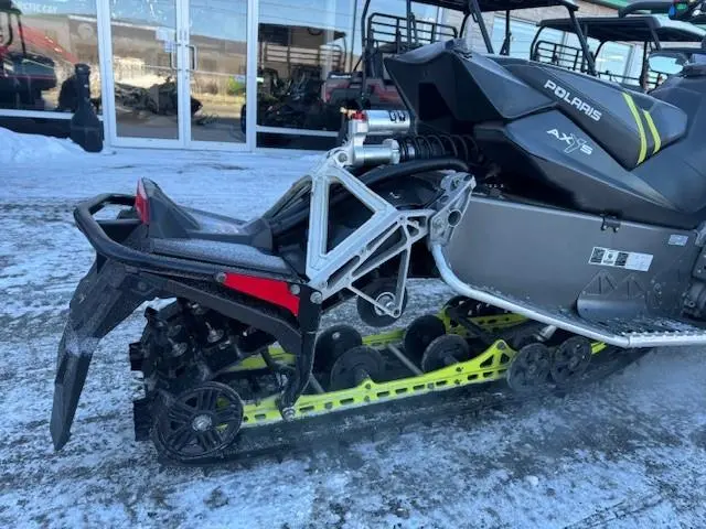 2016 Polaris SWITCHBACK PRO S 800 AXYS