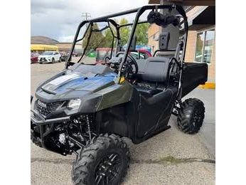2025 Honda Pioneer 700 Deluxe alt
