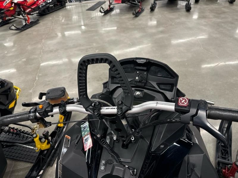 2018 Ski-doo Summit Sp 165 E 850 E-tec alt