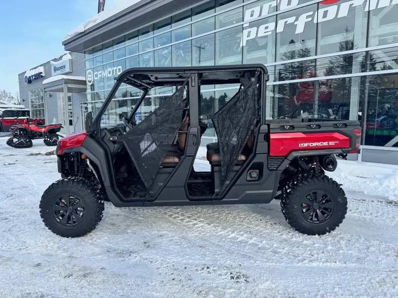 2025 CFMOTO UFORCE U10 PRO XL thumbnail 3
